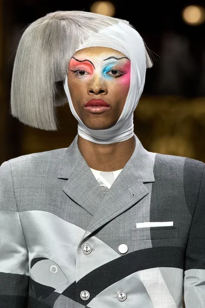 Look 74